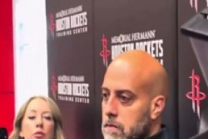 签下卡佩拉是否意味着会多打双塔？火箭GM斯通：当然了，上赛季双塔效果就很好